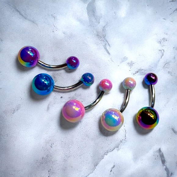 Metallic belly button ring - Picture 4 of 4